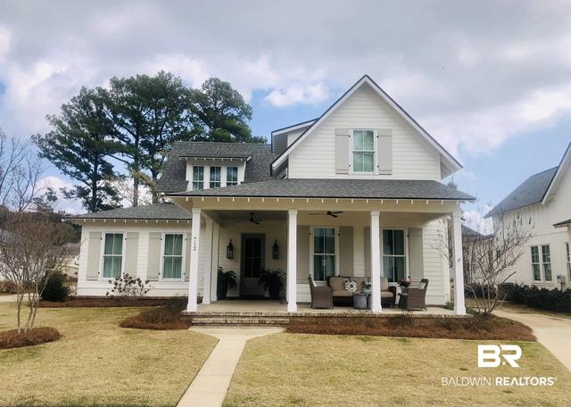 712 Boundary Dr, Fairhope, AL 36532