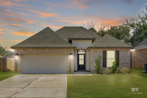 906 Gibson Ct, Foley, AL 36535