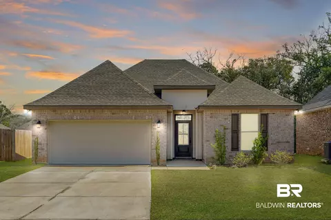 906 Gibson Ct, Foley, AL 36535