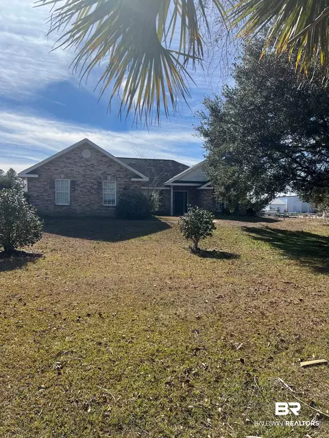 26532 Frank Rd, Elberta, AL 36530