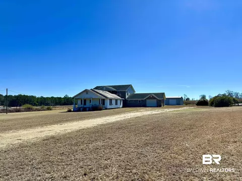 734 Twin Bridges Rd, Flomaton, AL 36441