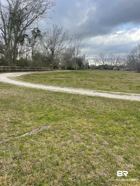 14924 Daugherty Rd, Foley, AL 36535