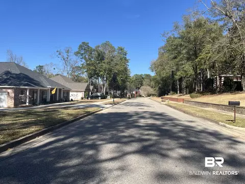 315 W Springhill Woods Dr, Mobile, AL 36608 photo 5
