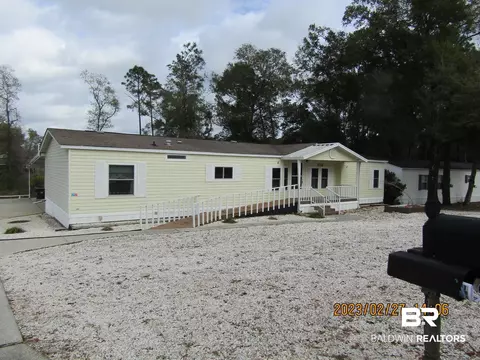 1752 Spanish Cove Dr, Lillian, AL 36549
