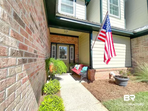 444 Clubhouse Dr, Gulf Shores, AL 36542