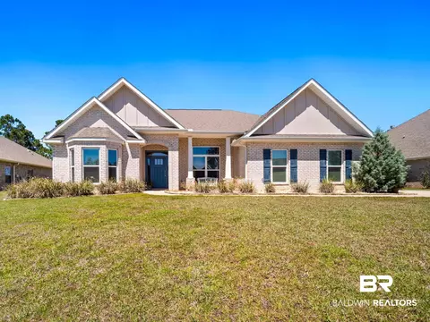 4260 Alton St, Gulf Shores, AL 36542