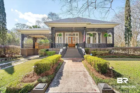 61 Ann St, Mobile, AL 36604