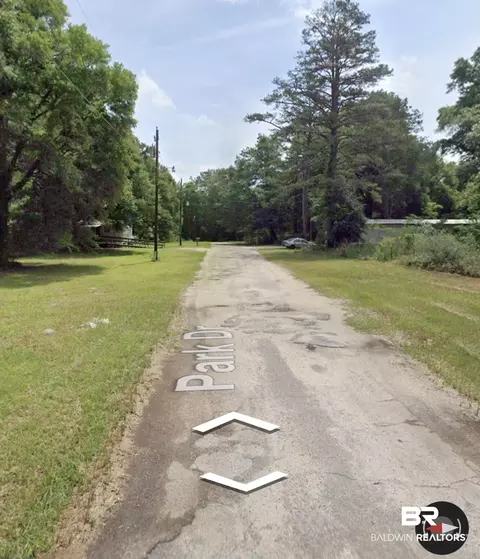 100 Park Dr, East Brewton, AL 36426