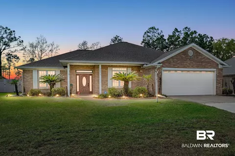 5883 Shady Woods Ct, Gulf Shores, AL 36542