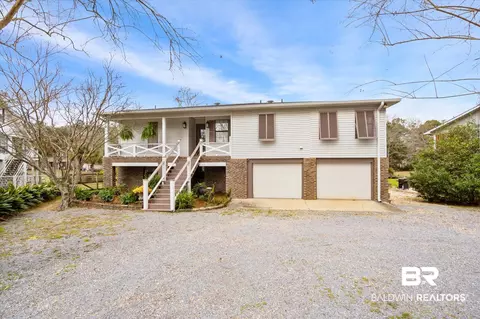 3721 Gulf Ct, Theodore, AL 36582