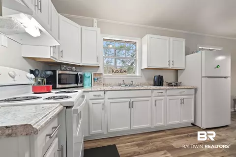 1717 Tew Rd, Mobile, AL 36618 photo 8