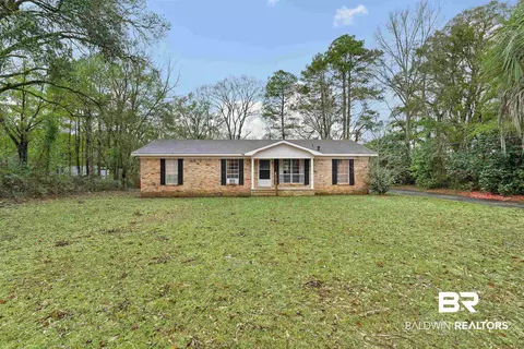 1717 Tew Rd, Mobile, AL 36618