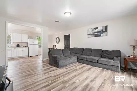 1717 Tew Rd, Mobile, AL 36618 photo 5