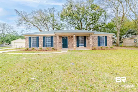 6740 Sandra Dr, Theodore, AL 36582