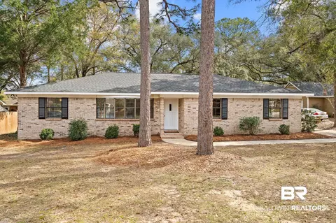117 Wild Oak Dr, Daphne, AL 36526
