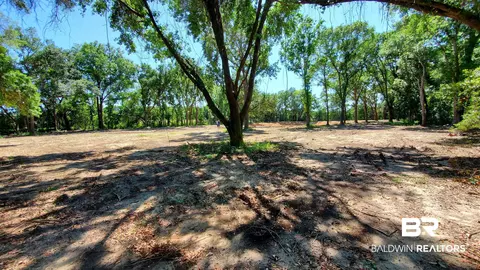 19800 Chestnut Dr, Foley, AL 36535