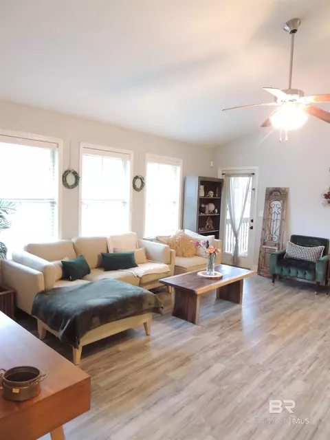 Living - 9024 Brookside Ln, Daphne, AL 36526 photo 2 of 6