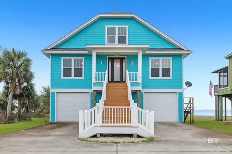 5531 Casa Maria Ln, Pensacola, FL 32507