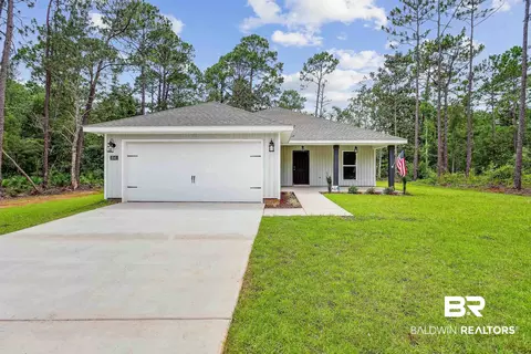 185 Stephens Ct, Atmore, AL 36502