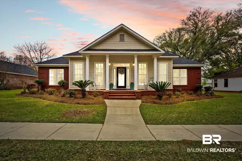 29823 St George St, Daphne, AL 36526