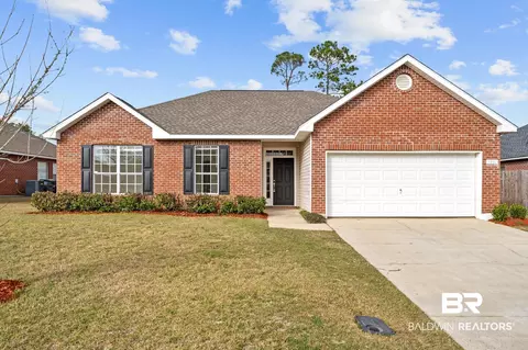 3231 Bellingrath Dr, Foley, AL 36535