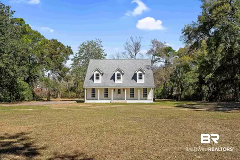 8115 Manley Rd, Fairhope, AL 36532