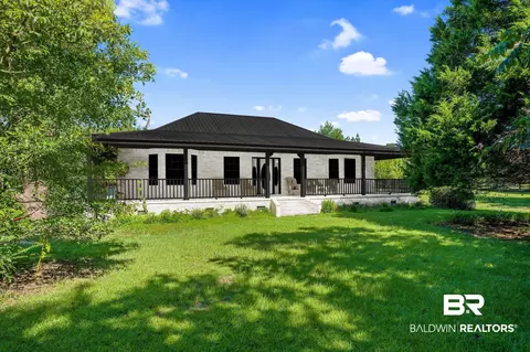 19413 Rada Rd, Silverhill, AL 36576