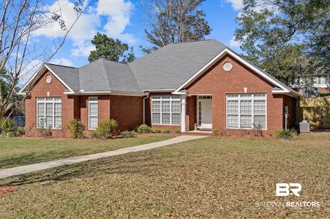 11 Purvis Rd, Spanish Fort, AL 36527
