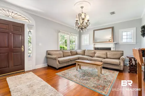 101 Houston St, Mobile, AL 36606 photo 8