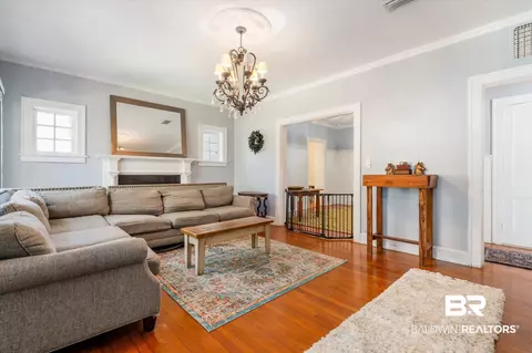 101 Houston St, Mobile, AL 36606 photo 7