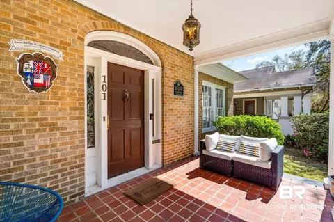101 Houston St, Mobile, AL 36606 photo 4