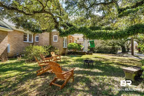 101 Houston St, Mobile, AL 36606 photo 2