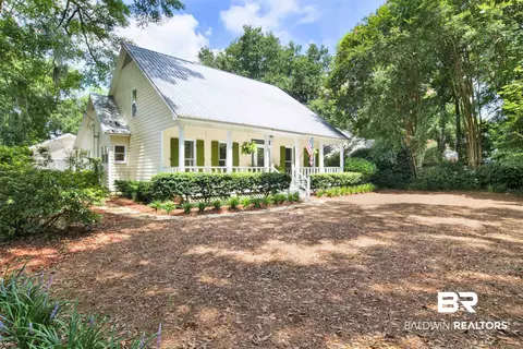1201 Captain Oneal Dr, Daphne, AL 36526
