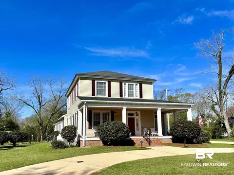 116 Bruner Ave, Evergreen, AL 36401