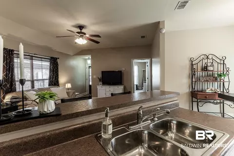 8960 N Spring Grv, Mobile, AL 36695 photo 9