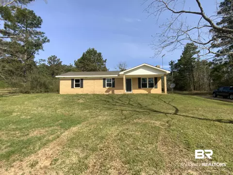 42871 Brown Rd, Bay Minette, AL 36507