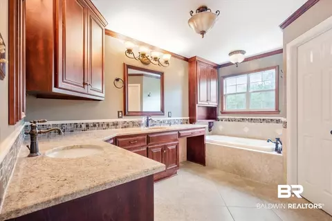 1120 Harrison Ct, Mobile, AL 36695 photo 12