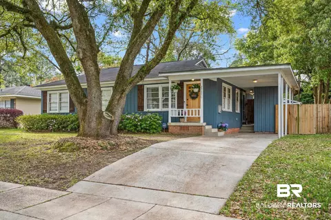 2767 N Sherwood Dr, Mobile, AL 36606
