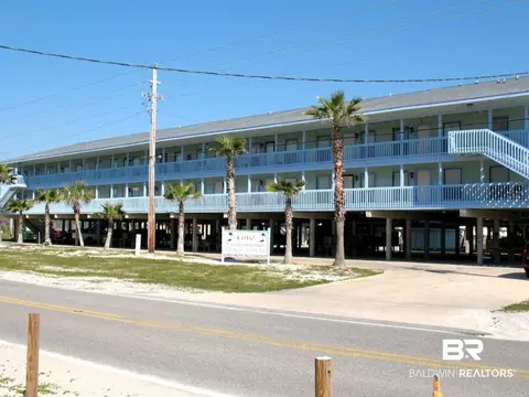 920 W Lagoon Dr #A113, Gulf Shores, AL 36542