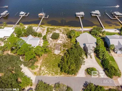 3935 Palmetto Ct, Orange Beach, AL 36561