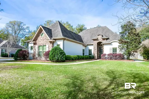 841 Summer Lake St, Fairhope, AL 36532