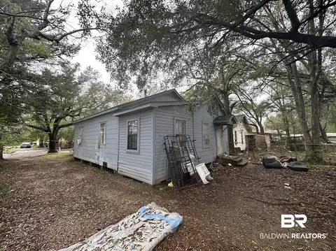 615 Dexter Ave, Mobile, AL 36604 photo 9