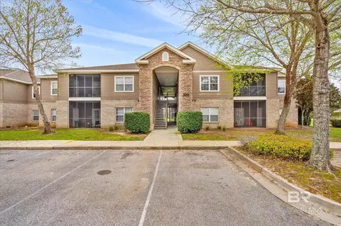 450 Park Ave #303, Foley, AL 36535