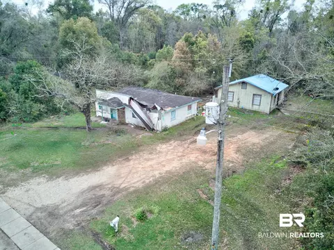 614 E Azalea Ave, Foley, AL 36535 photo 11