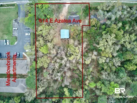 614 E Azalea Ave, Foley, AL 36535 photo 4