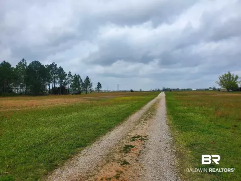 28300 Comstock Rd, Elberta, AL 36530 photo 3