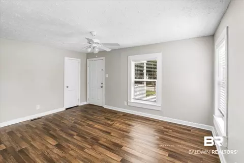 551 Shady Oak Dr, Mobile, AL 36608 photo 6
