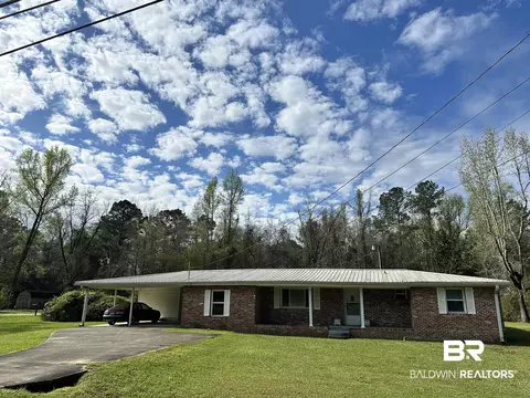 1209 St Nicholas Ave, Brewton, AL 36426