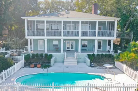 29701 W Spring Branch Rd, Elberta, AL 36530