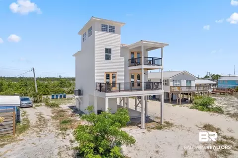 453 E 2nd Ave, Gulf Shores, AL 36542